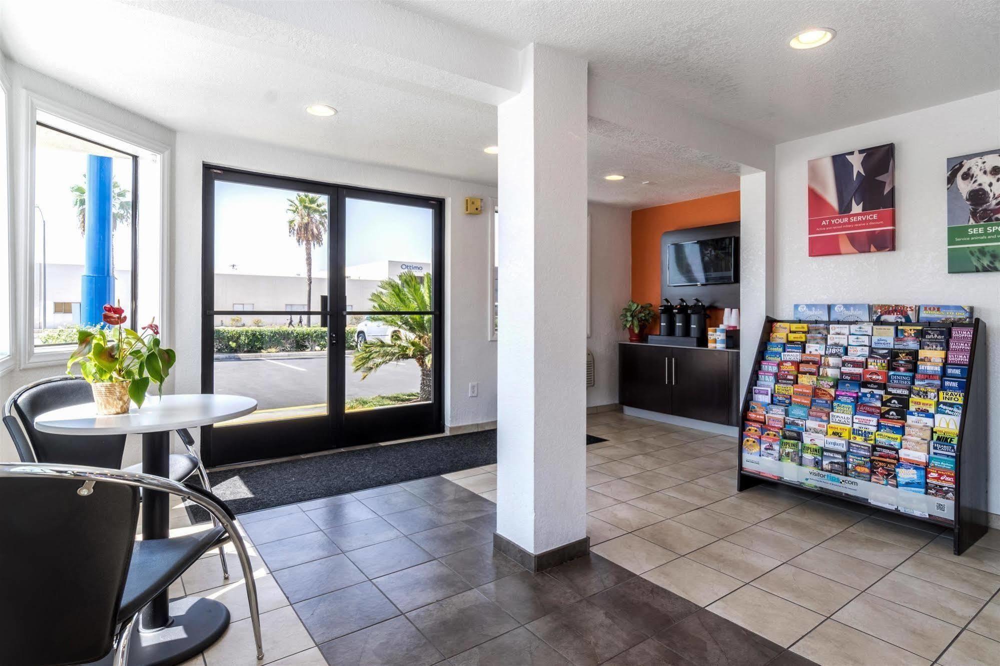 6-anaheim, Ca - Fullerton East 3*